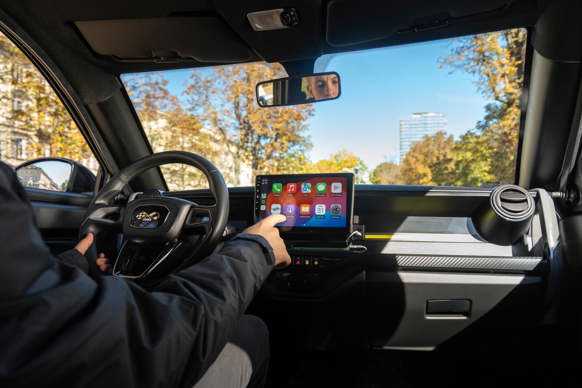 Apple CarPlay: Android Auto op de nieuwe Ligier Myli R.EBEL Diesel.jpg