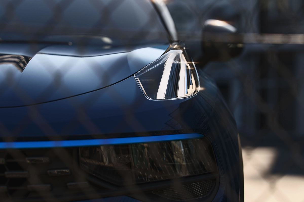 direct advies over een auto verzekering - Experience Store Doesburg.jpeg